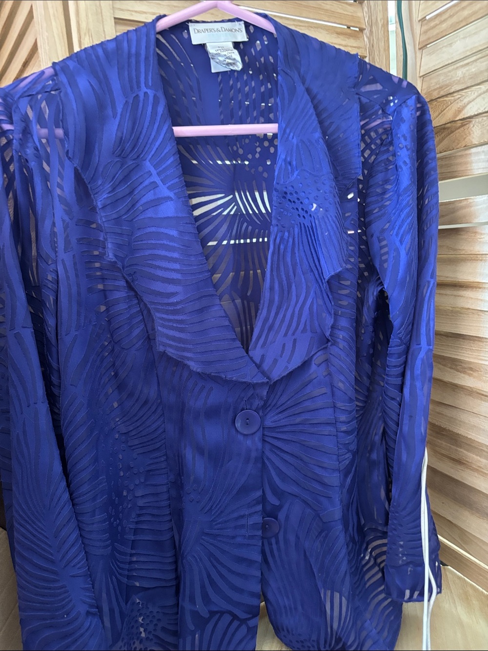 Drapers and Damon’s Sheer  Button Jacket Petite Medium